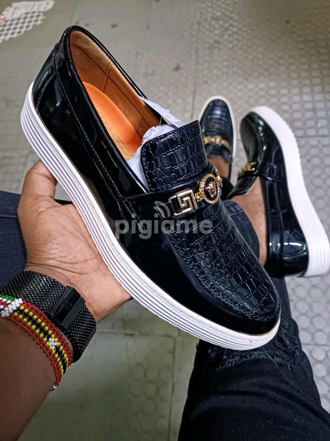 Versace men's casual store shoes