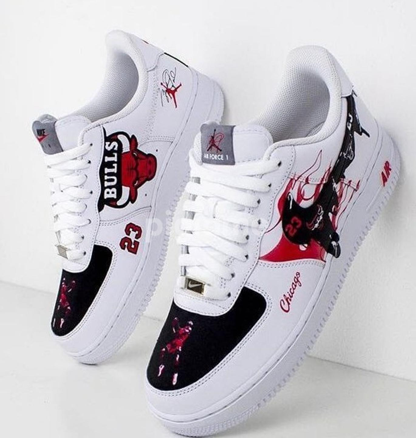 Nike air force 1 bulls 2025