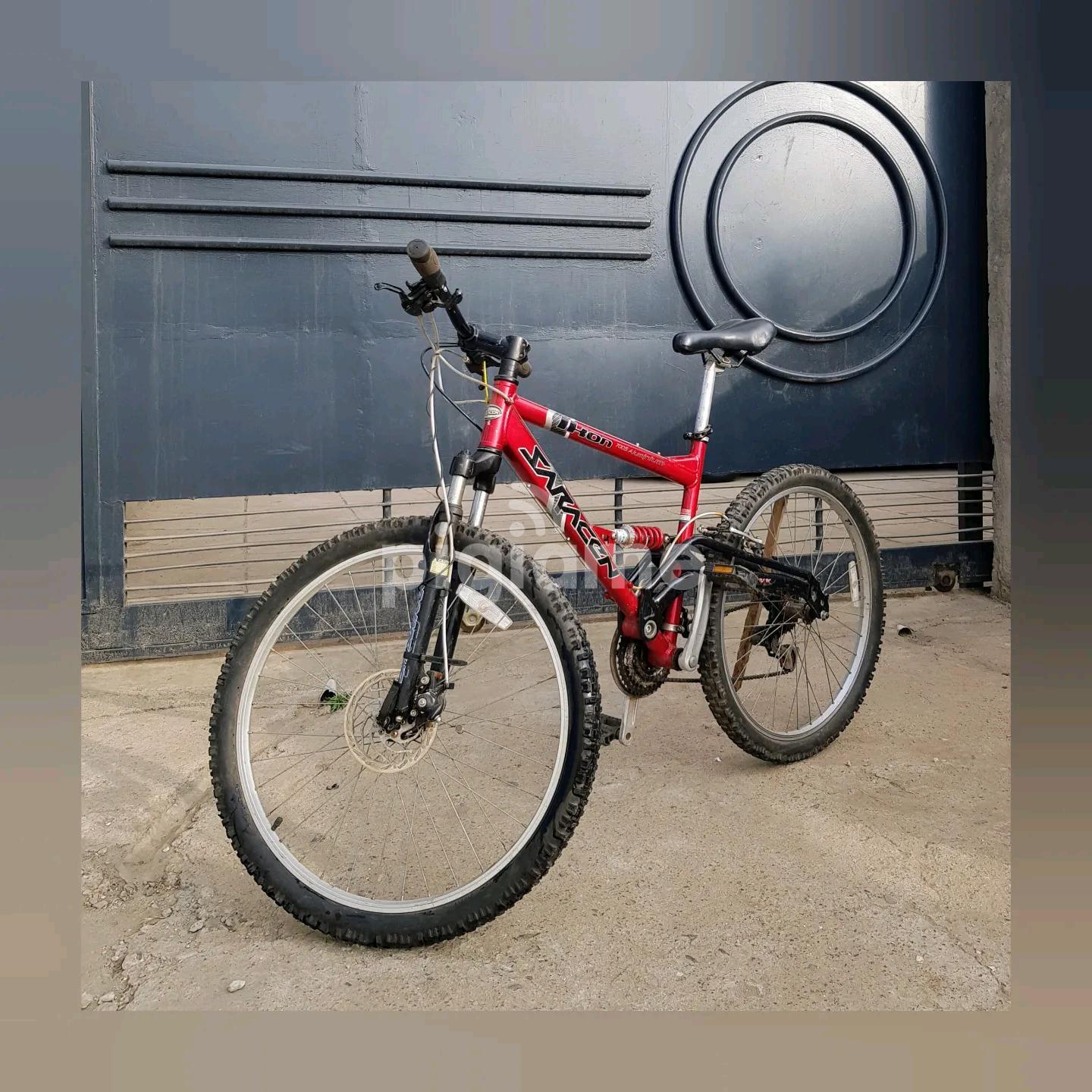 Saracen hotsell ikon bike