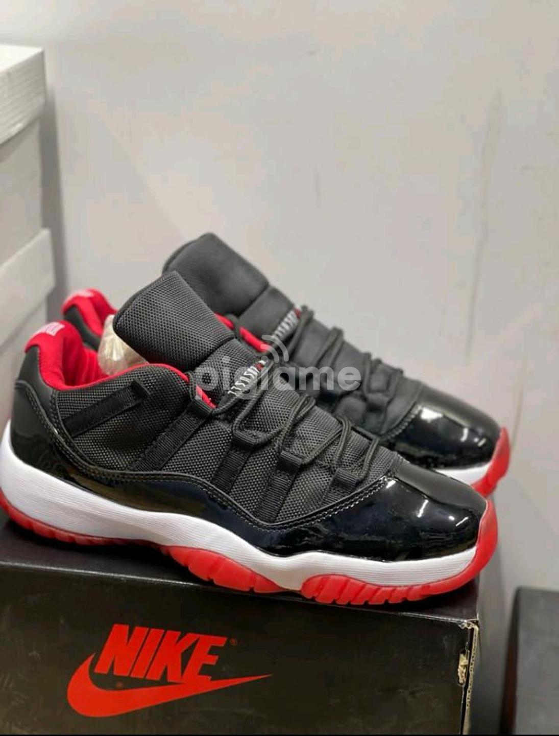 J11 low hot sale cut