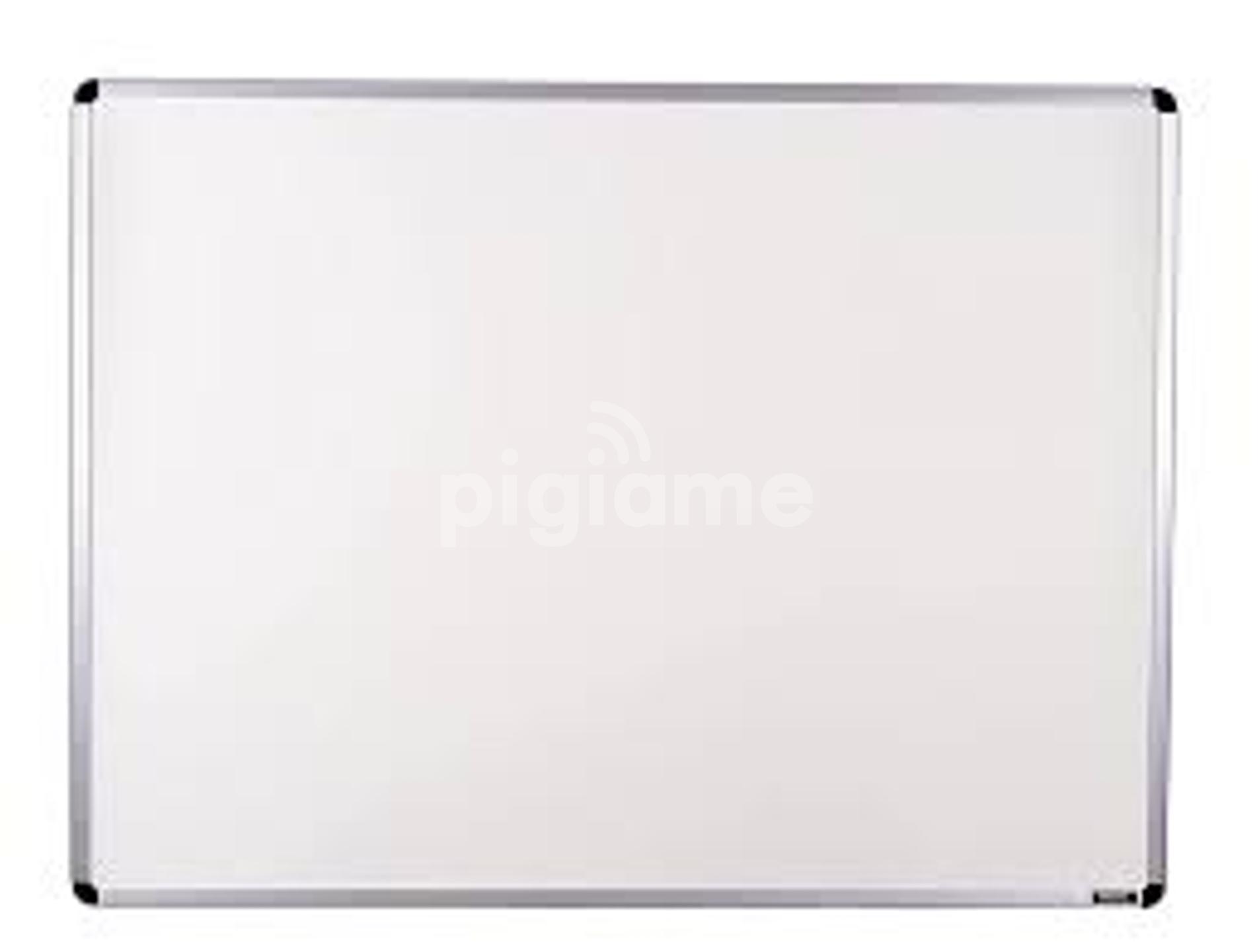 DURABLE 4*3 WHITEBOARDS in Nairobi PigiaMe