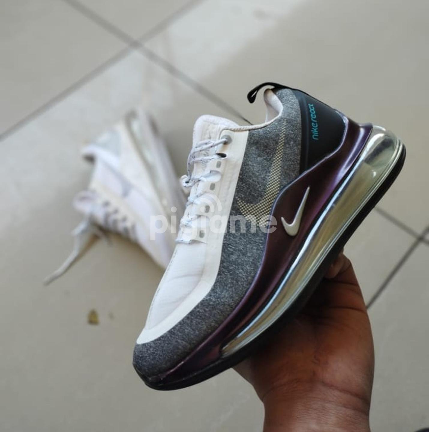 Nike Air Max 720 Run Utility White Black Grey Purple Shoe in Nairobi CBD PigiaMe
