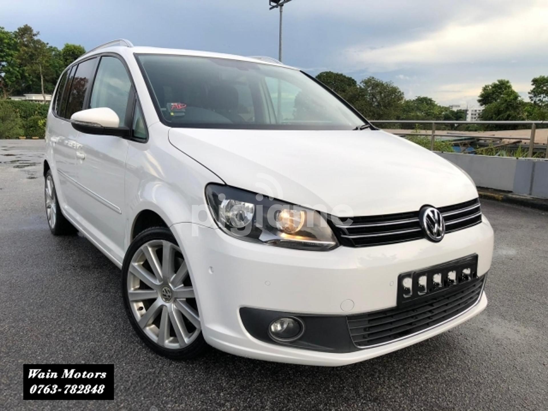 VOLKSWAGEN TOURAN SPORT 1.4 TSI 2013 WHITE 7 SEATER with SUNROOF in ...