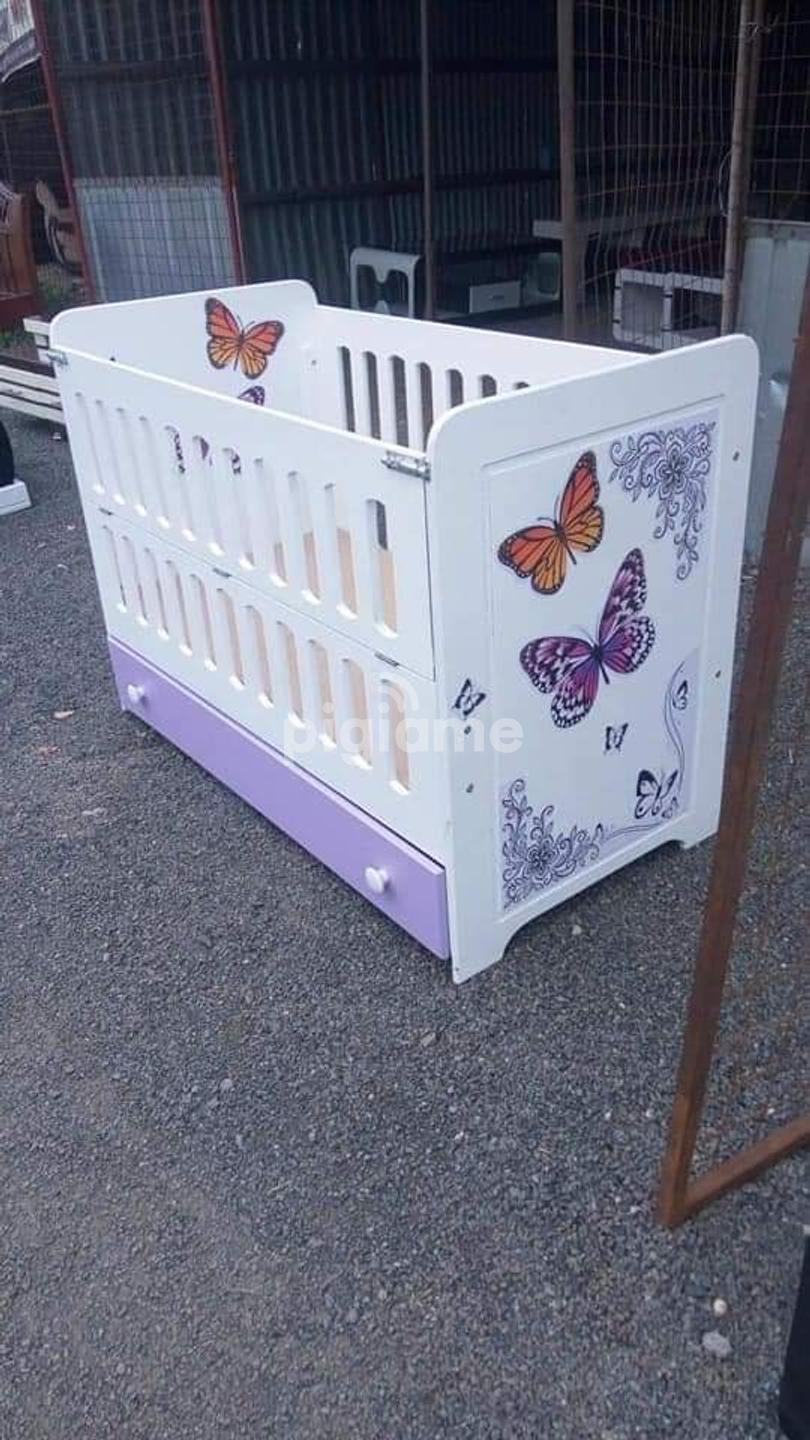 Custom best sale made cribs