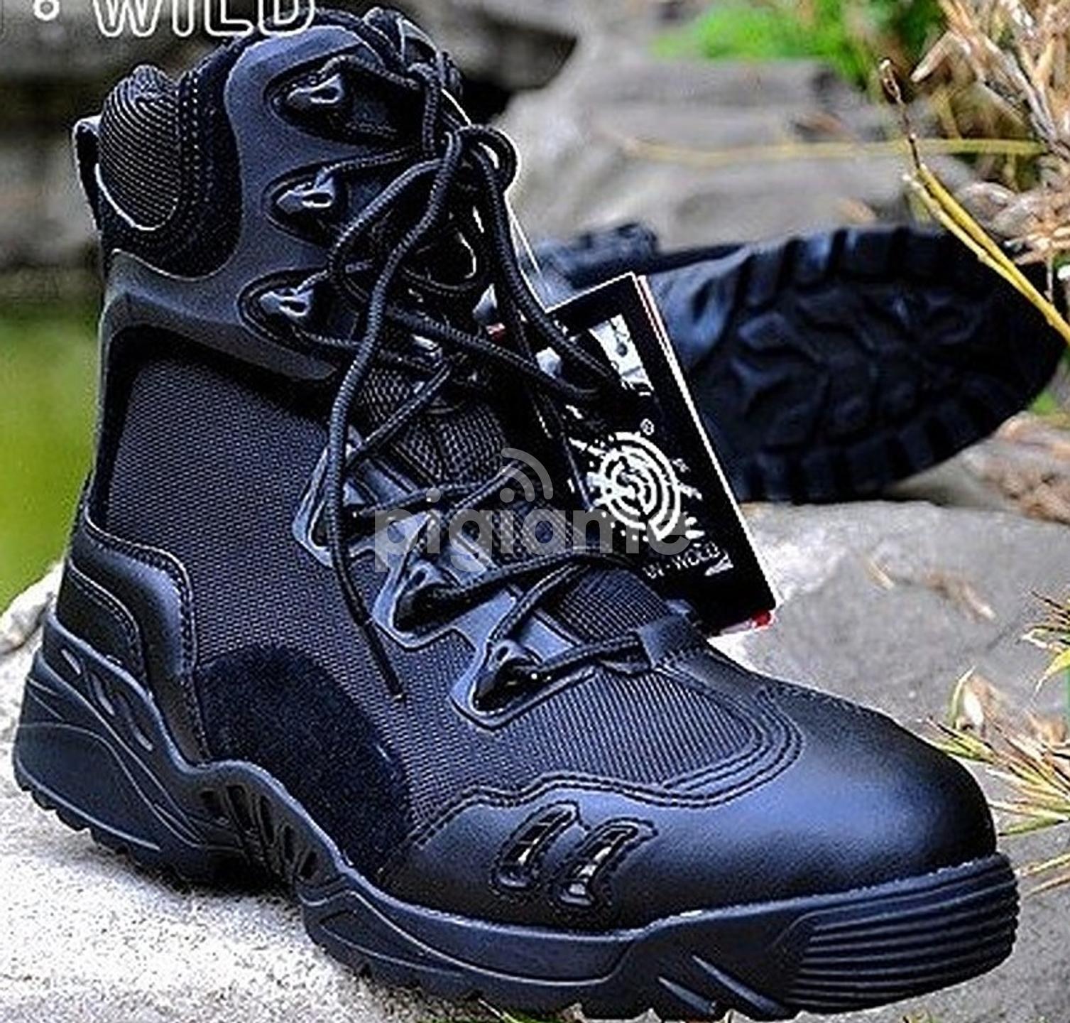 Magnum spider tactical boots top