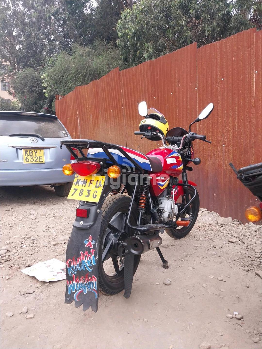 Bajaj Boxer 150 5Gear. in Lang ata PigiaMe