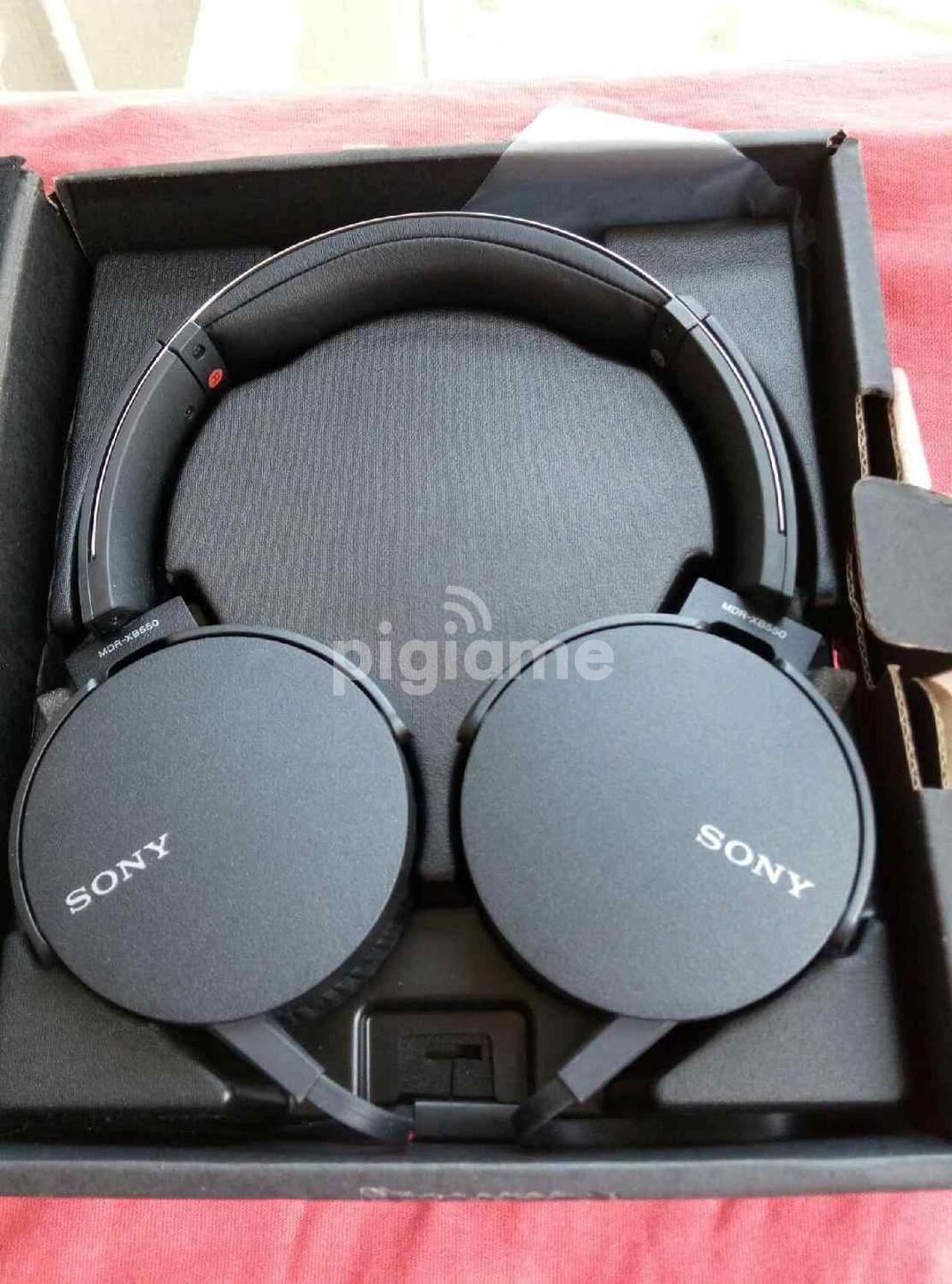 Sony Extra Bass Headphone (Mdrxb550Ap/B) in Nairobi CBD, Moi Avenue |  PigiaMe