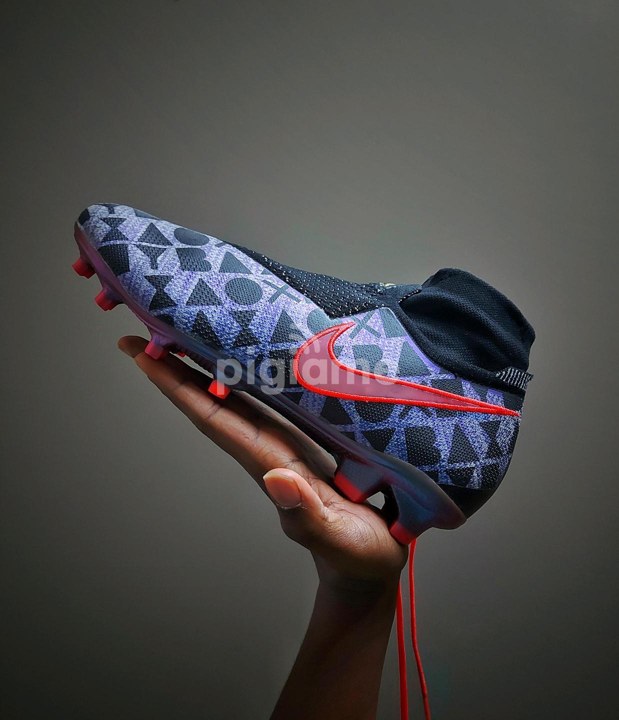 Nike phantom vsn ea top