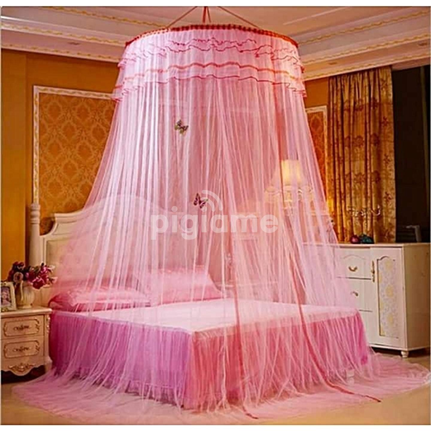 big mosquito net