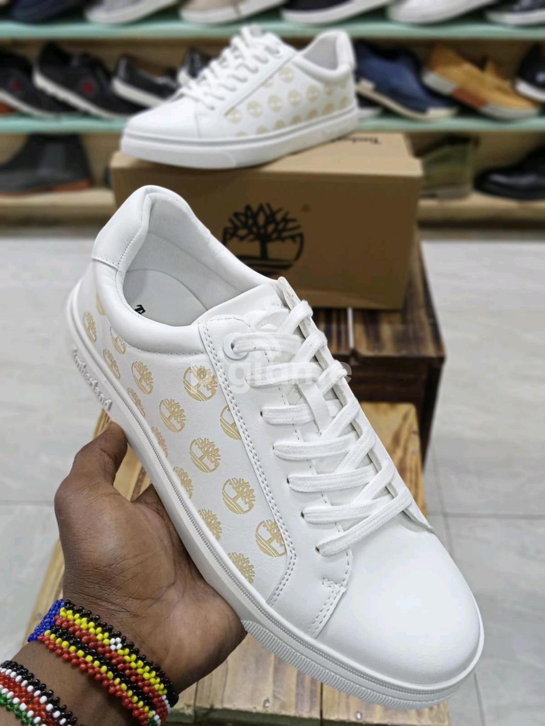 Topanga sales adidas price