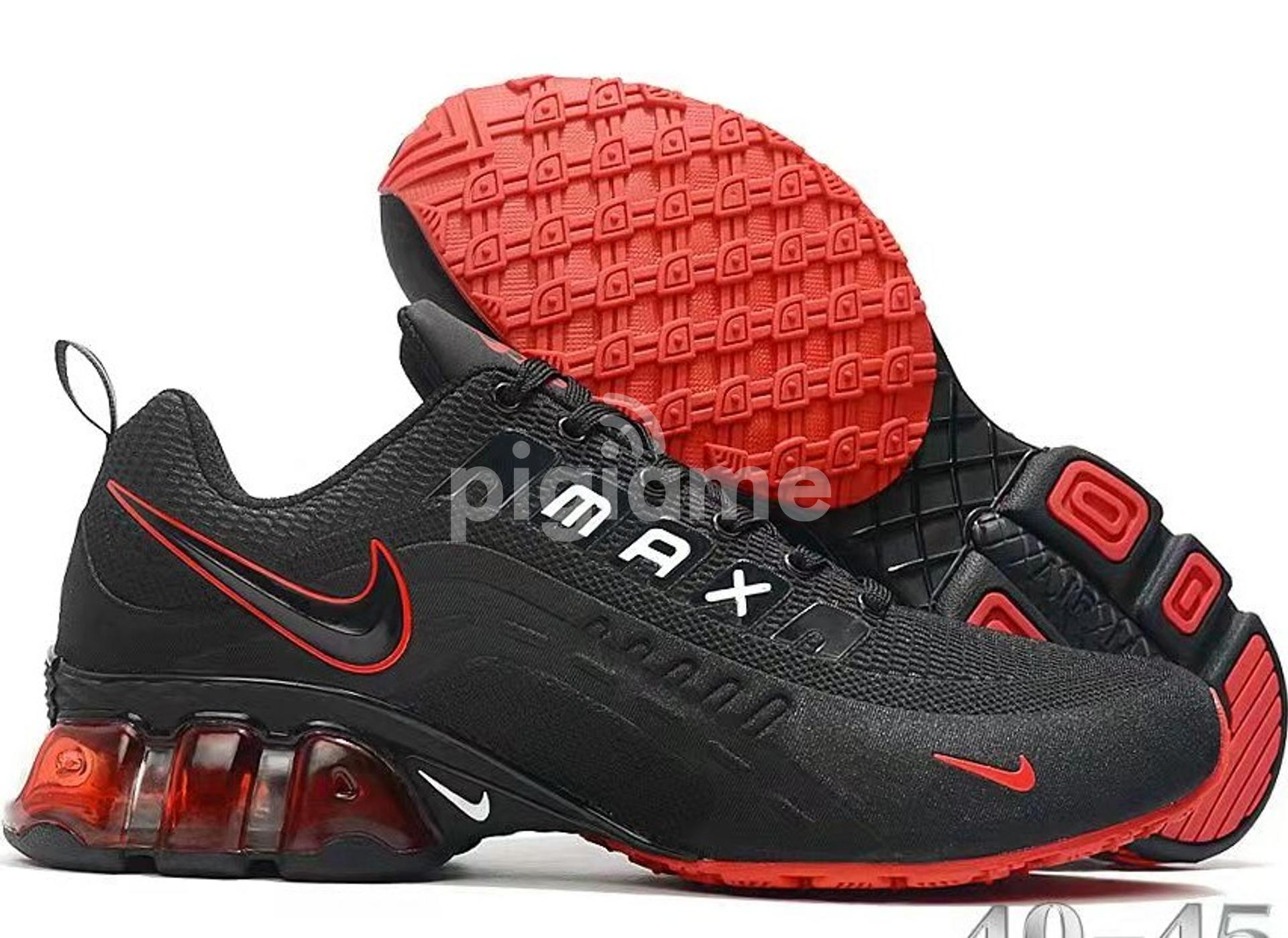 Nike air shox hotsell 218