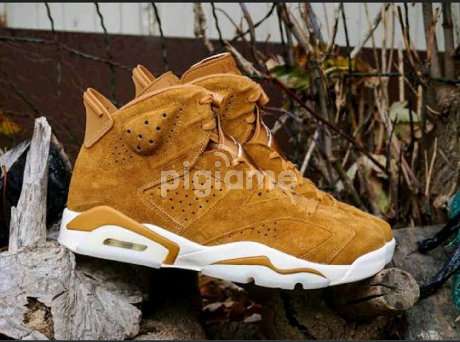 Jordan 7 Retro Sneakers Ksh.3999