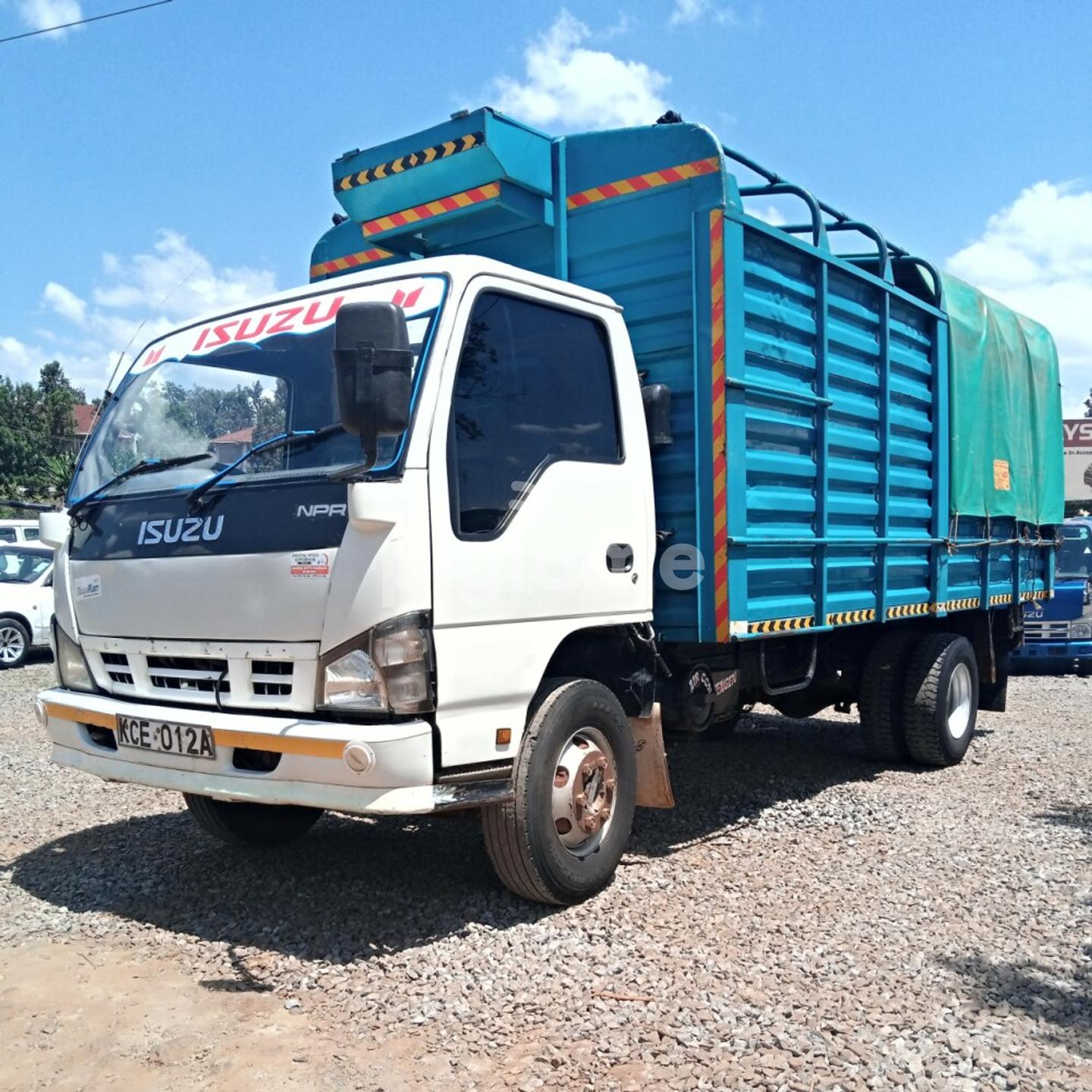 Isuzu NPR in Nairobi | PigiaMe