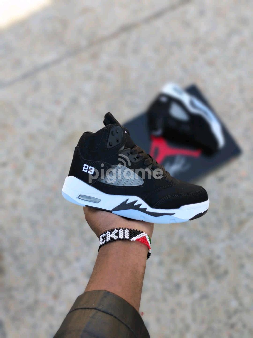 Fake jordan outlet retro 5