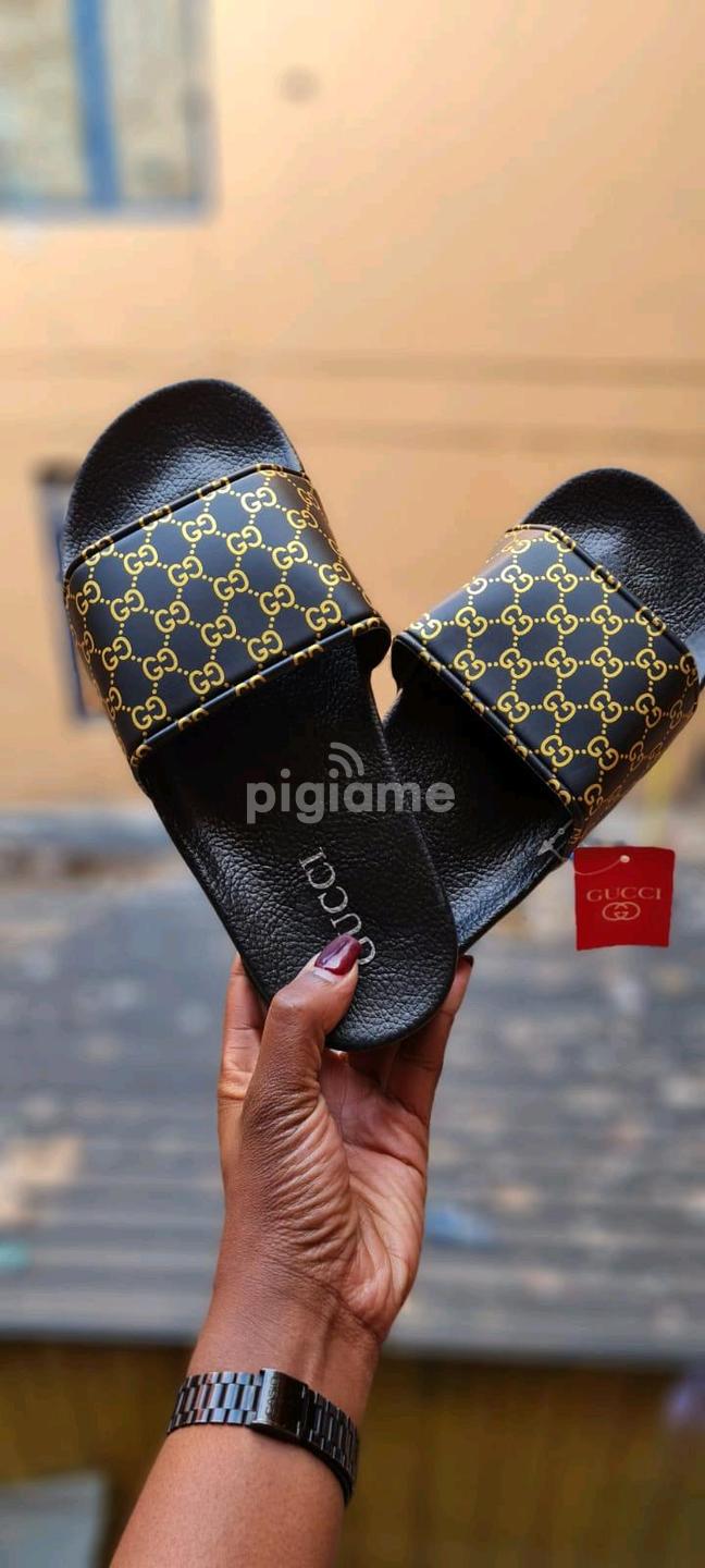 Gucci slides sales sizes