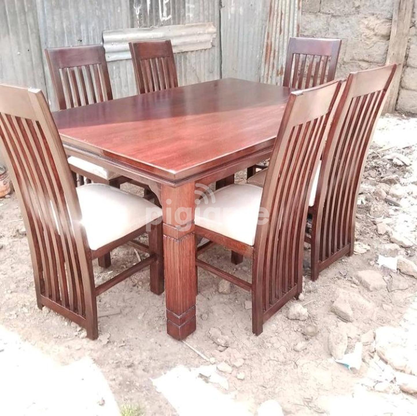Elegant 6Seater Mahogany Dining Table in Ngong Road PigiaMe