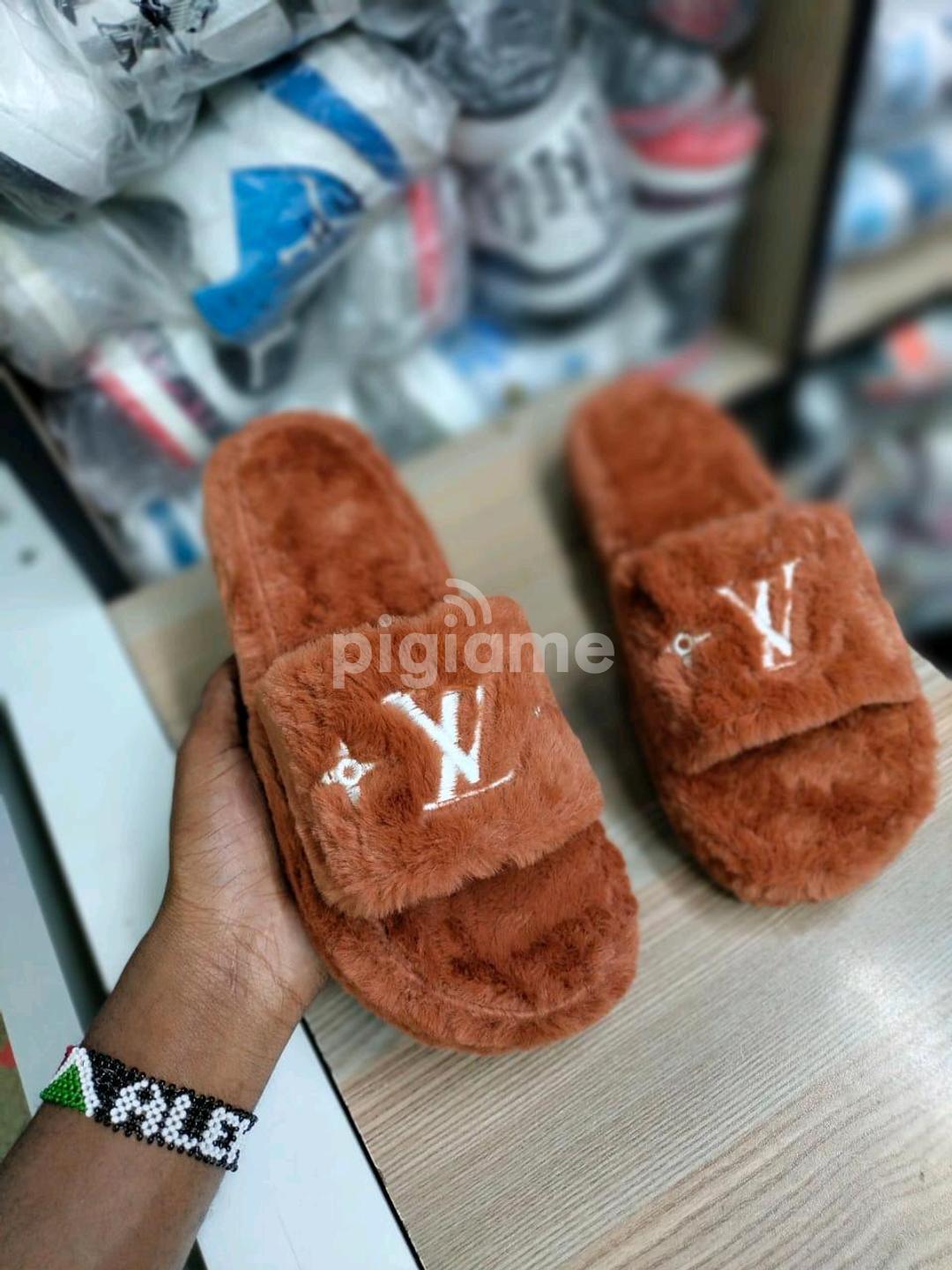 Lv fur sandals best sale