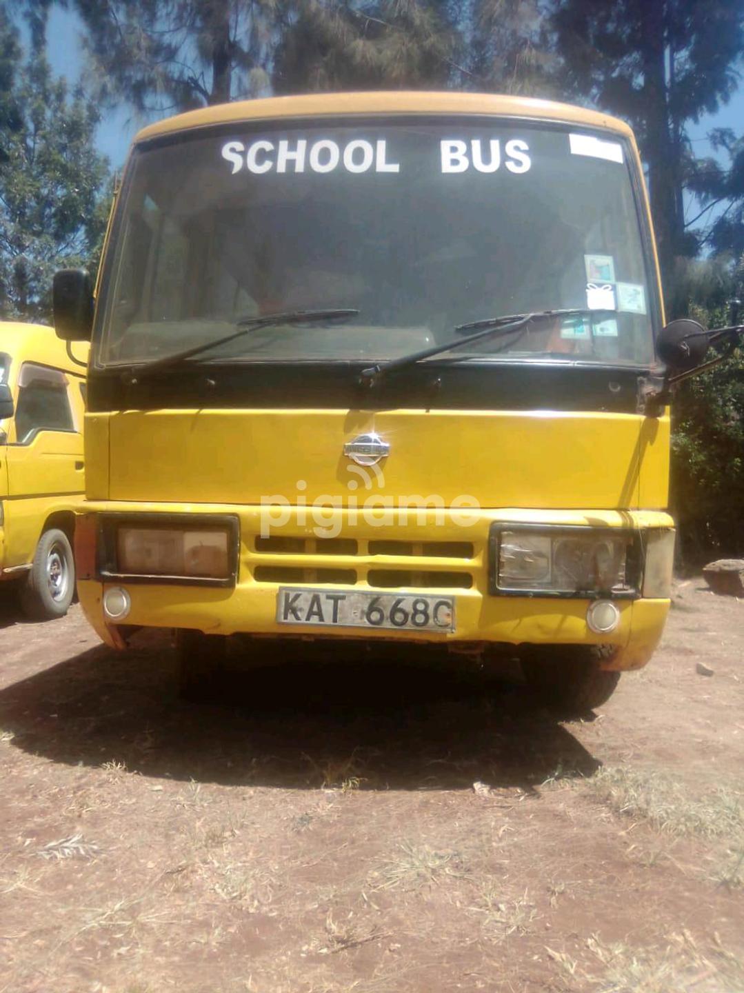 Selling This School Bus in Central PigiaMe