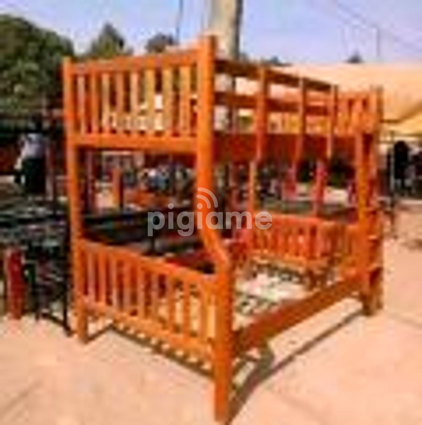 Mahogany double deals deck bed