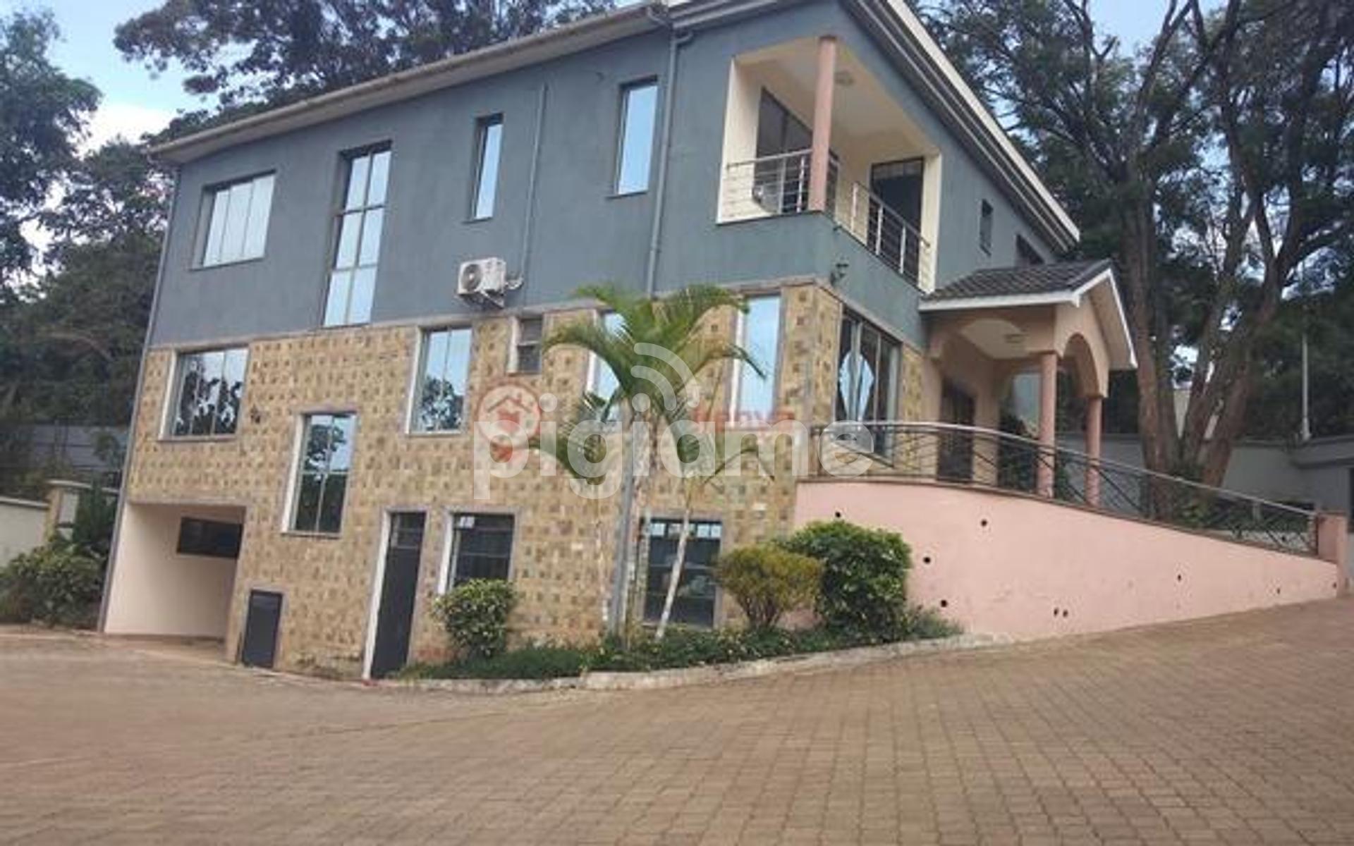 5 Bedroom Townhouse For Sale In Parklands in Nairobi CBD, Moi Avenue ...