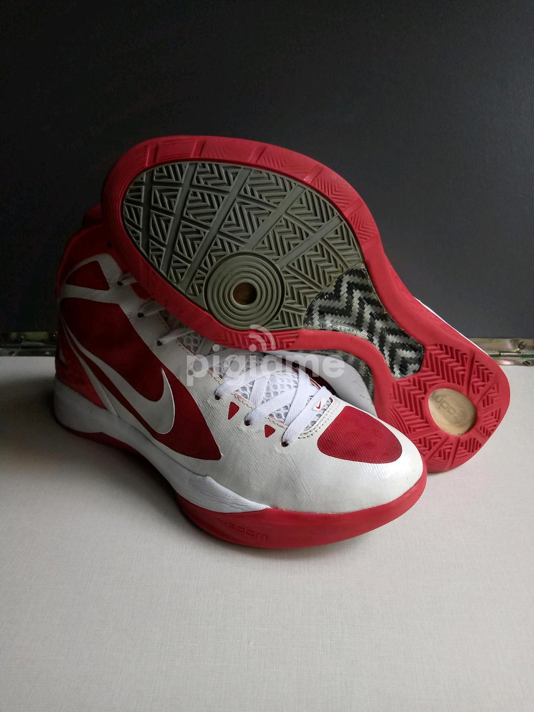 Hyperdunk discount 216 fk