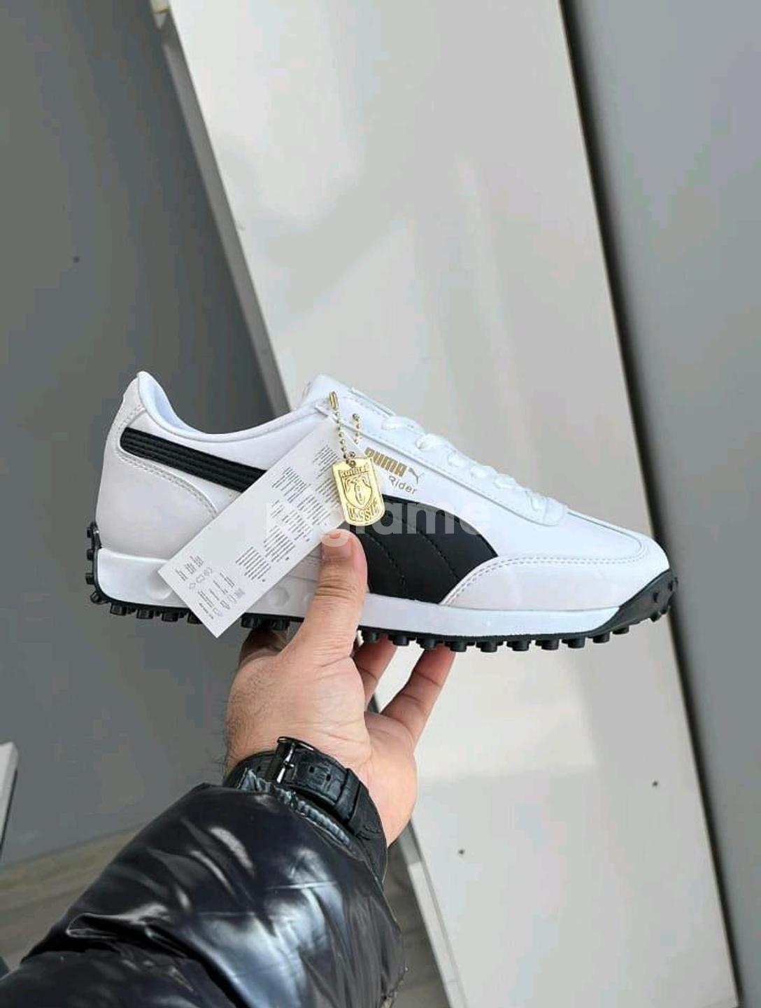 Puma Easy Rider Sneakers in Nairobi CBD PigiaMe