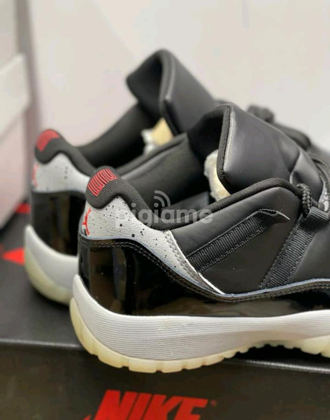 Jordan deals 11 40