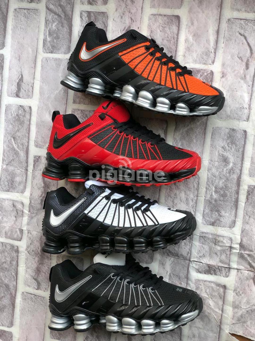 Total sports nike shox sale