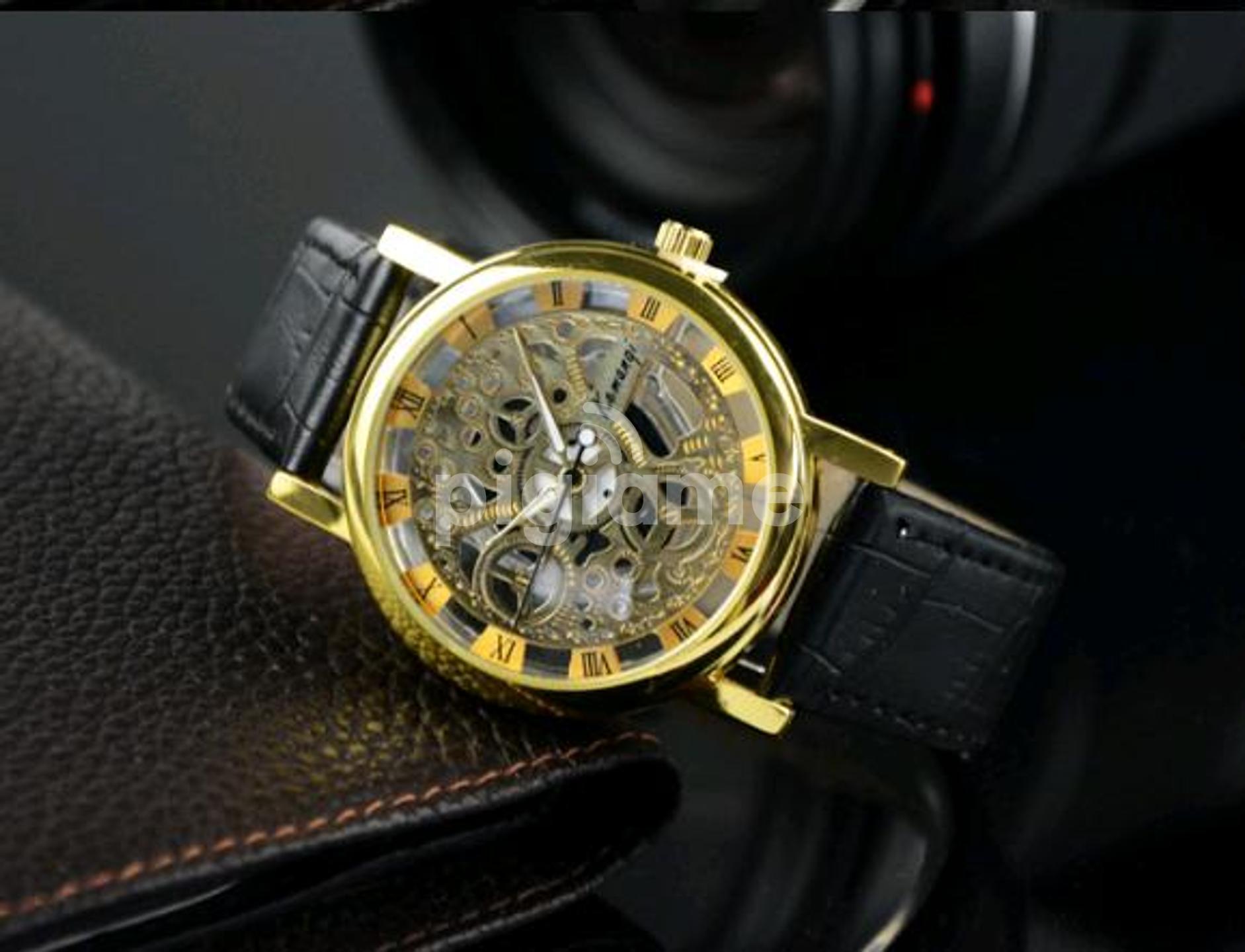 Official watch deals top