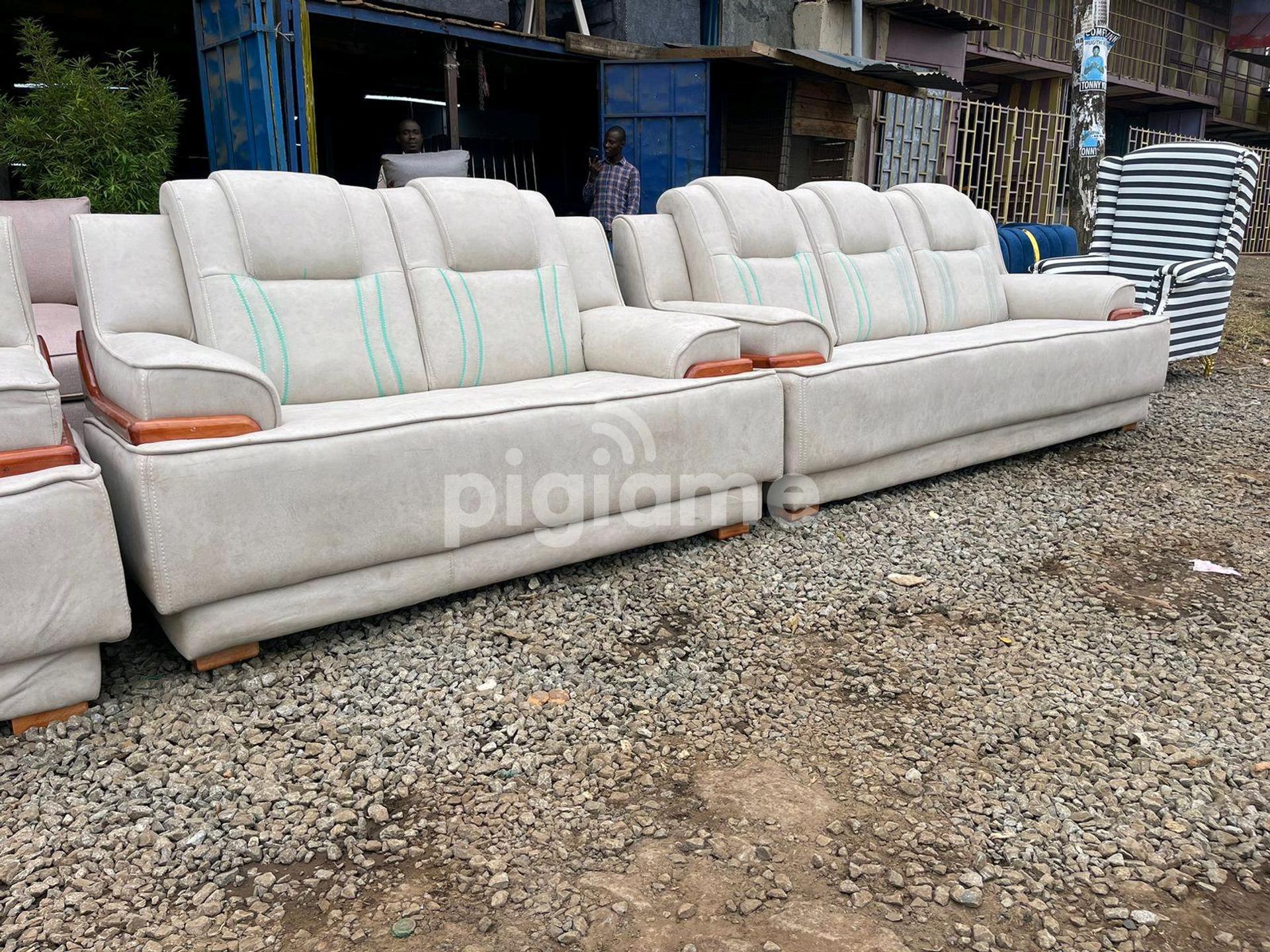 7seater 3 2 1 With Spring Cushions In