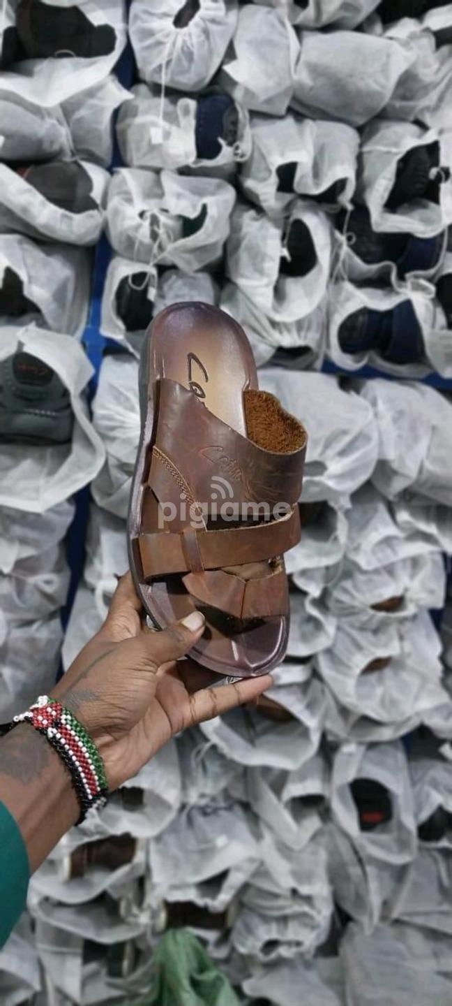 Clerks sandals sales