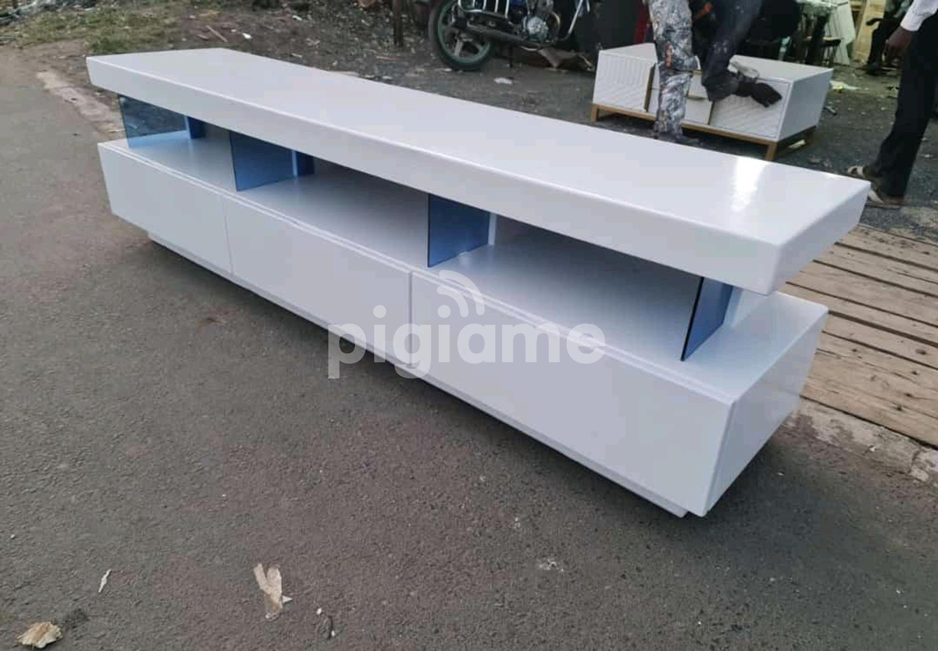 Tv Stand in Ngara PigiaMe