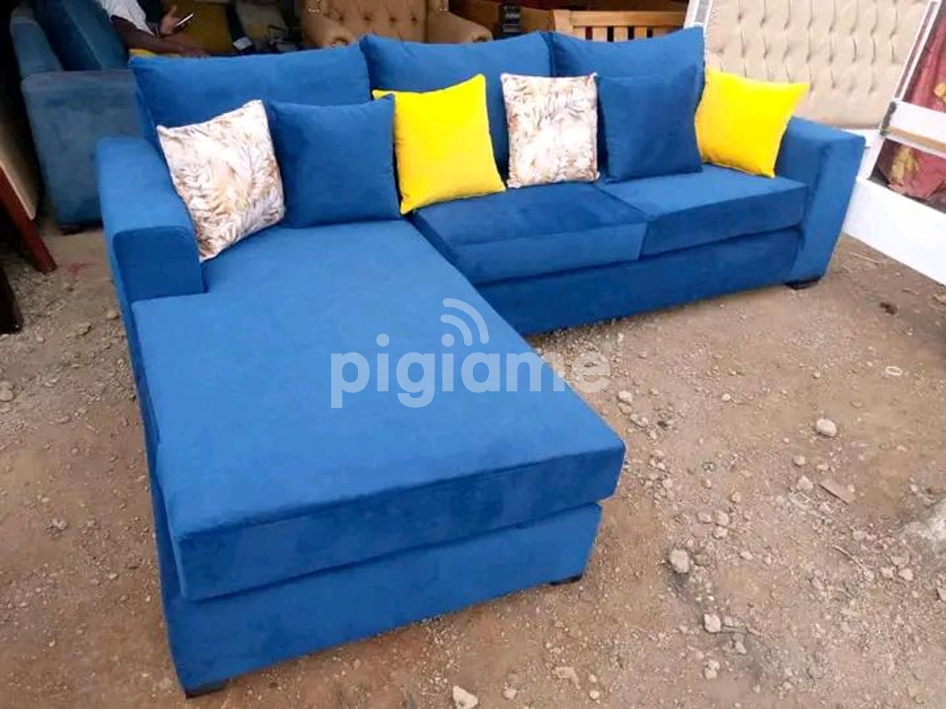 L Shaped Sofa in Ngara PigiaMe
