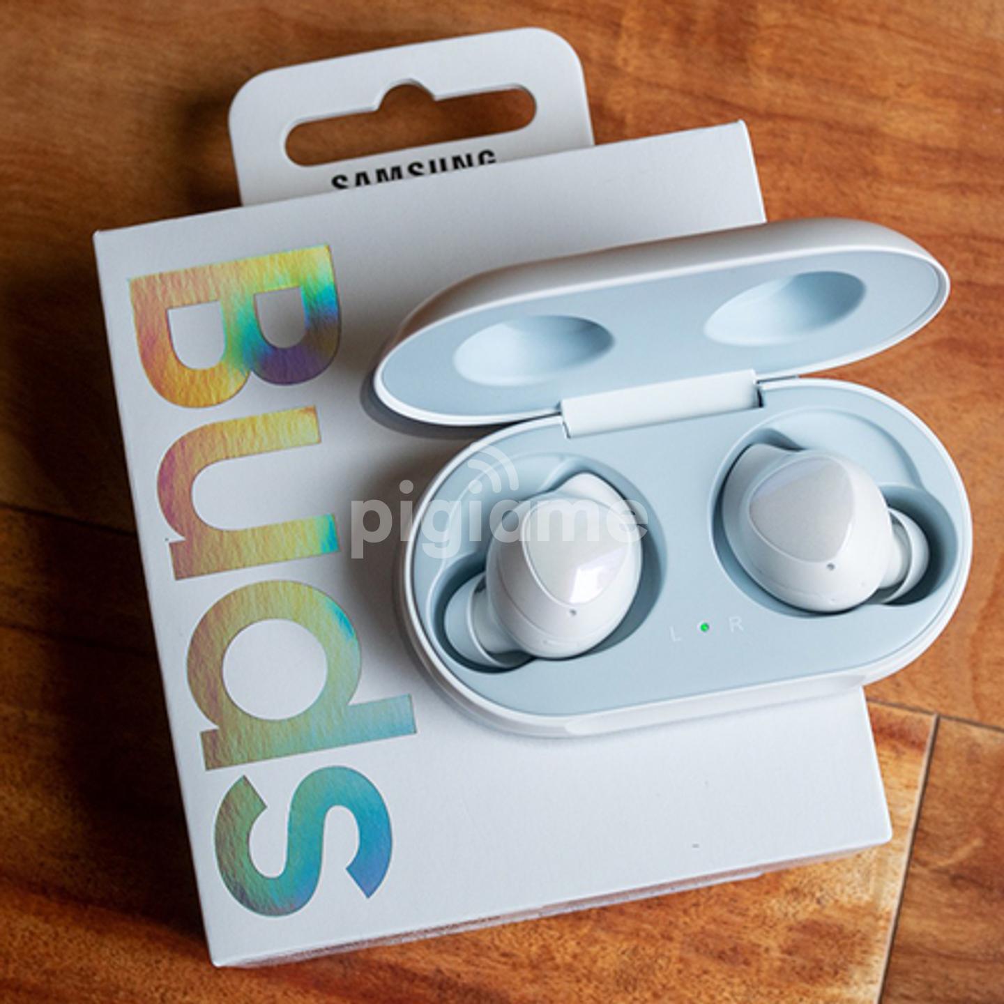 Samsung top earbuds r170