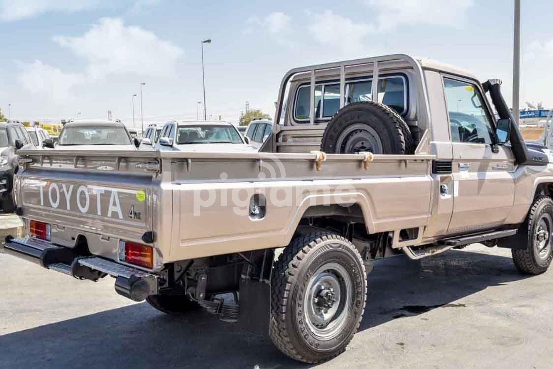 Toyota Land Cruiser Pickup 4.2 D in Nairobi PigiaMe
