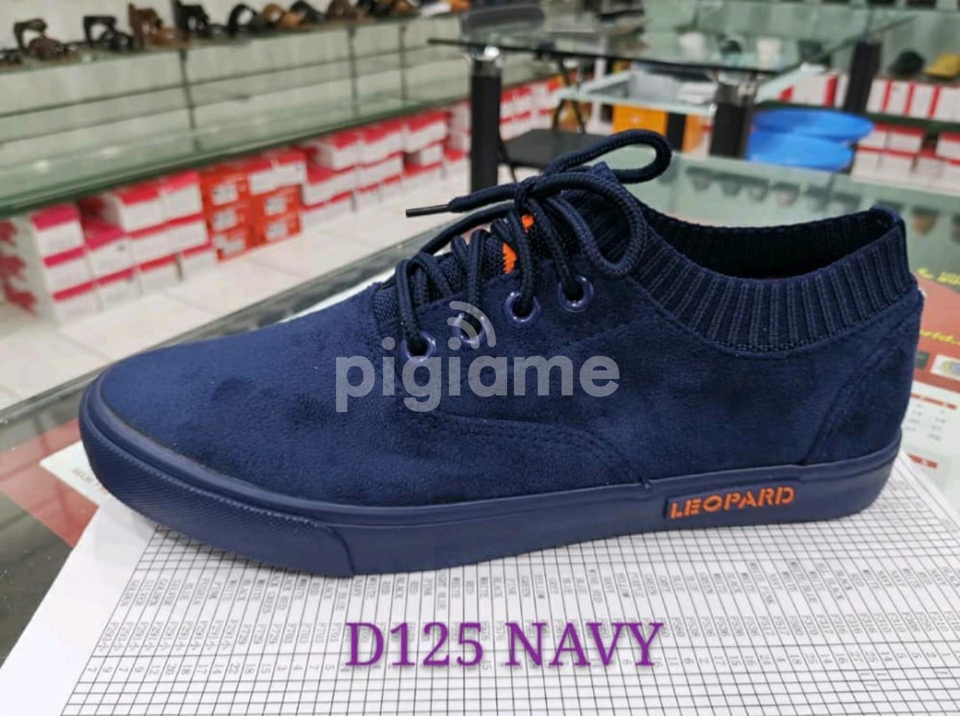 beauty leopard shoes