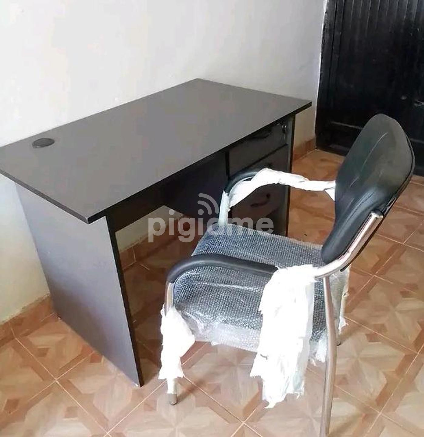 Office Desk And An Office Chair in Nairobi CBD, City Centre PigiaMe