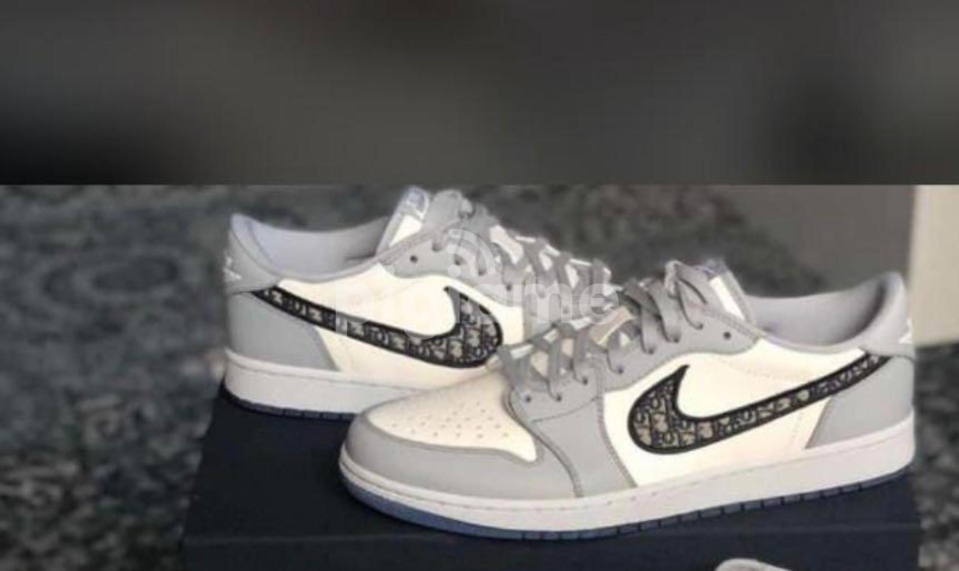 Nike Air Jordan 1 Low Men Shoes Grey 