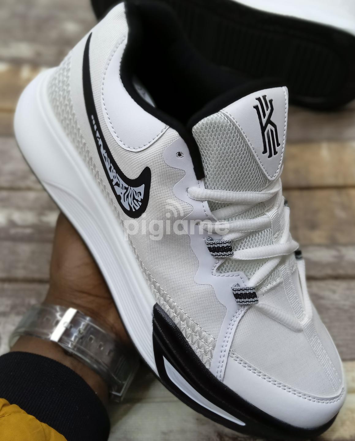Kyrie trainers 2025