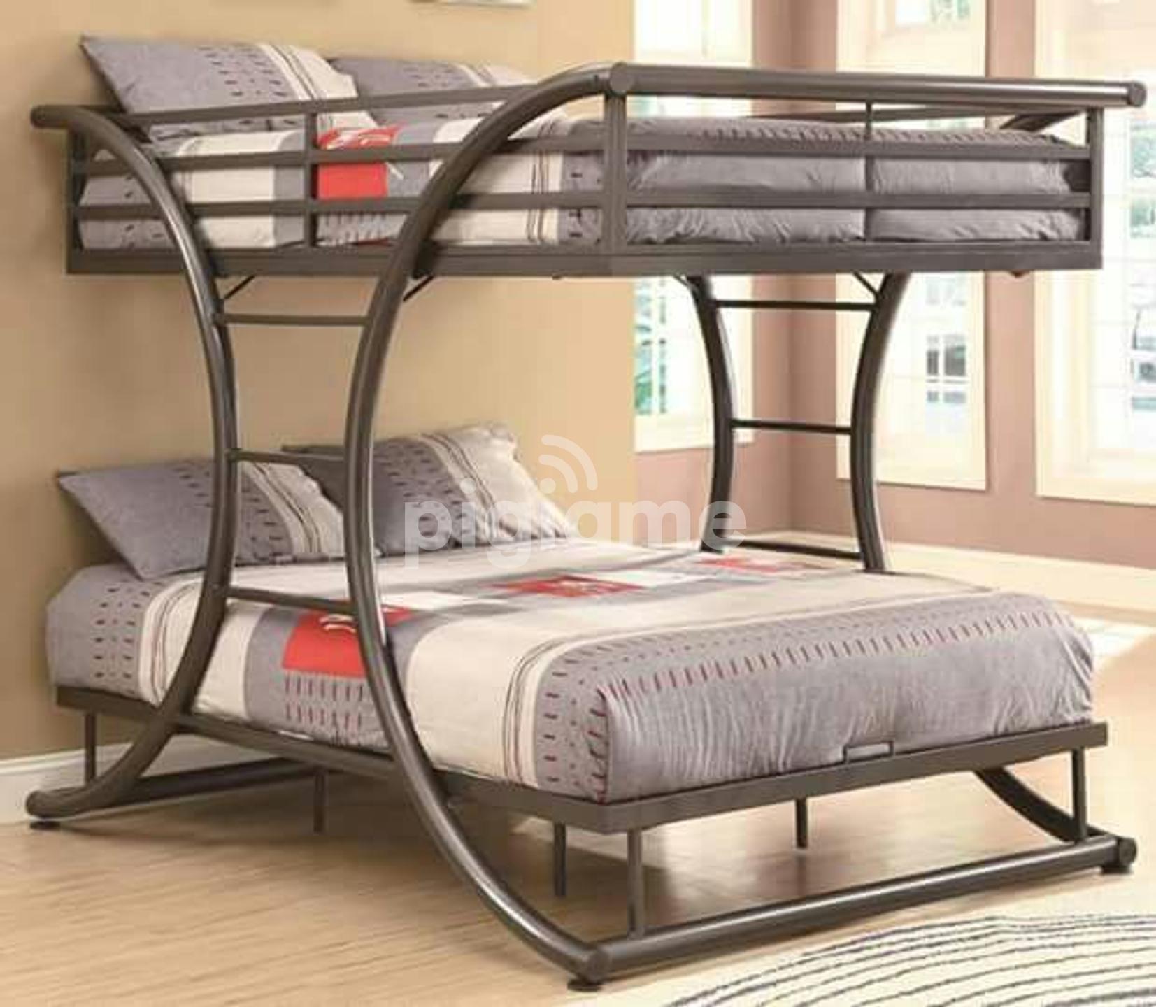 Metallic Double Beds For Sale. in Buruburu PigiaMe
