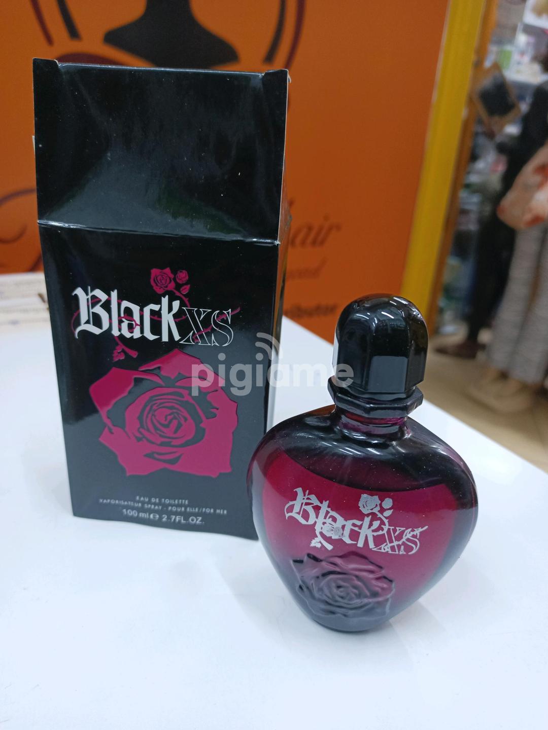 Enormous best sale sillage perfumes