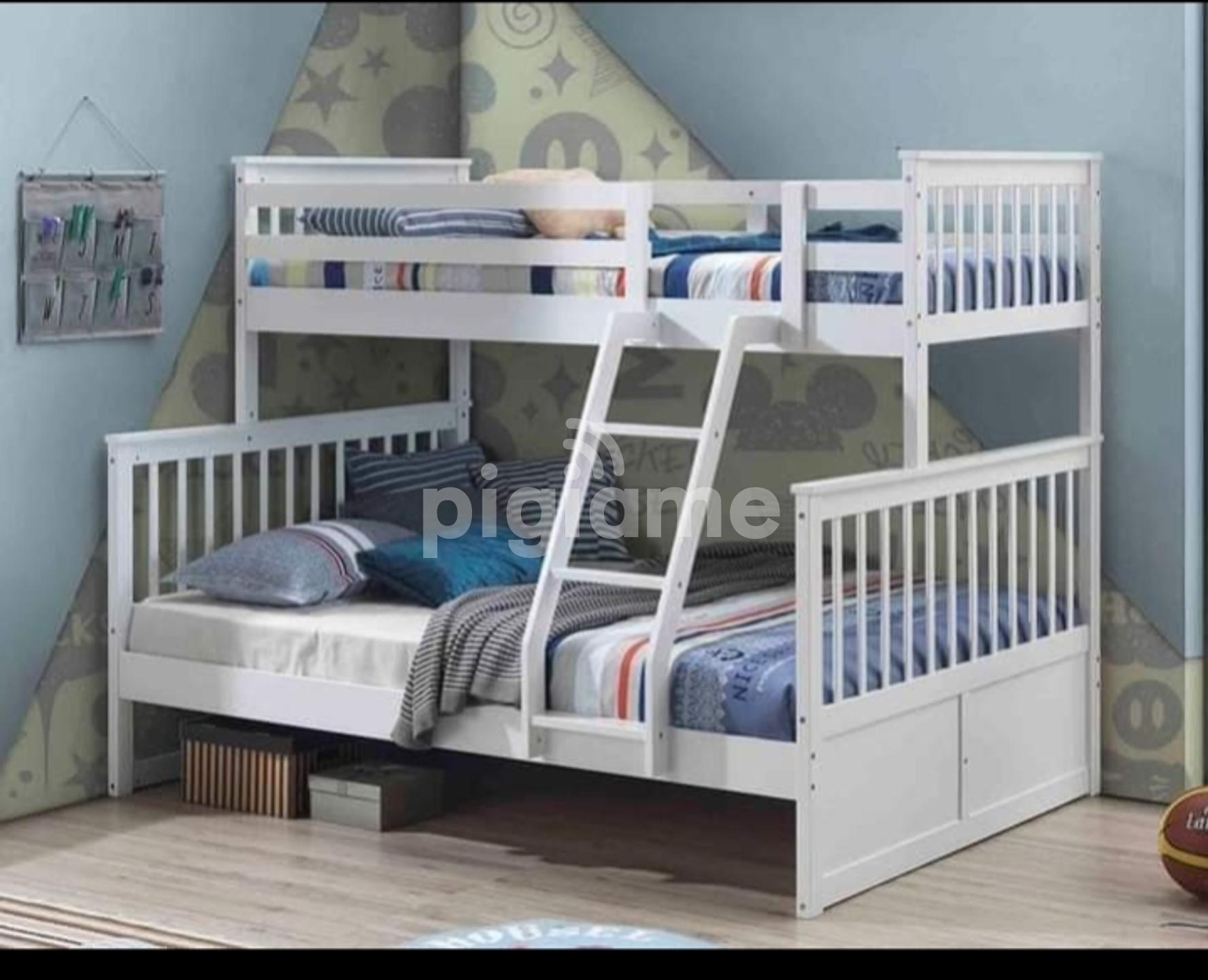Double Decker Beds / Bunk Beds/ Children Deckers in Umoja PigiaMe