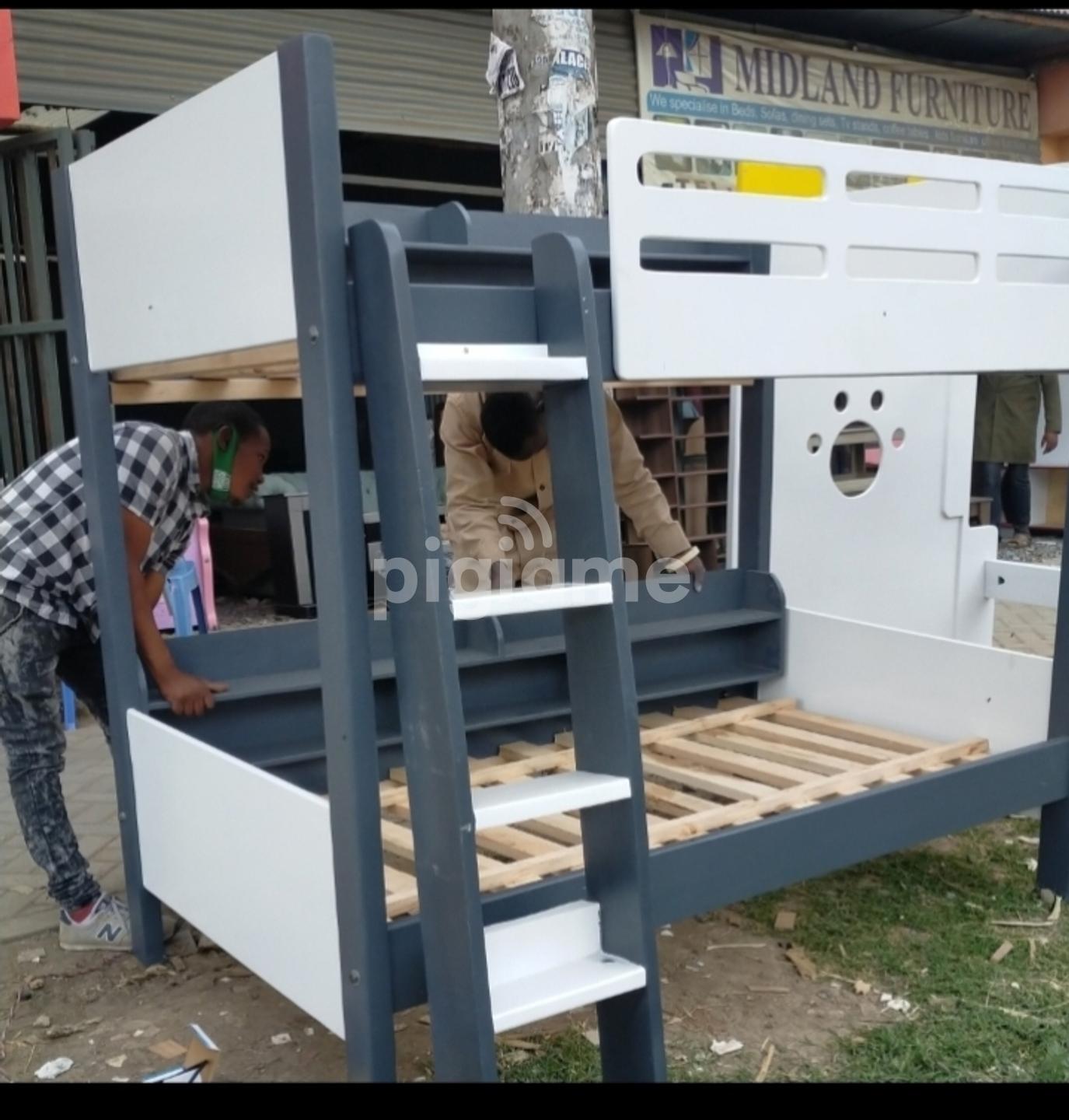 Double Decker Beds / Bunk Beds/ Children Deckers in Umoja PigiaMe