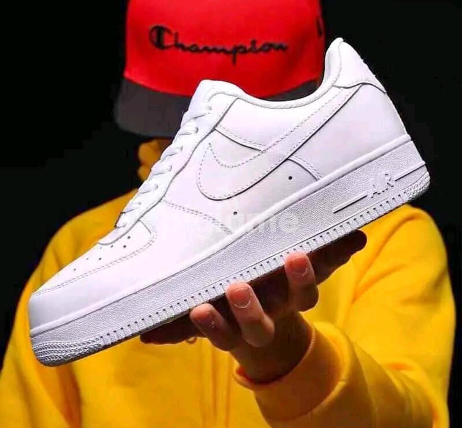 Air force deals one champion