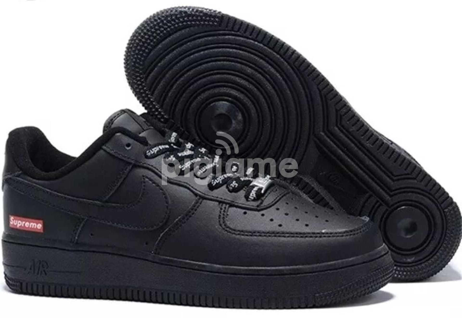Nike et supreme clearance