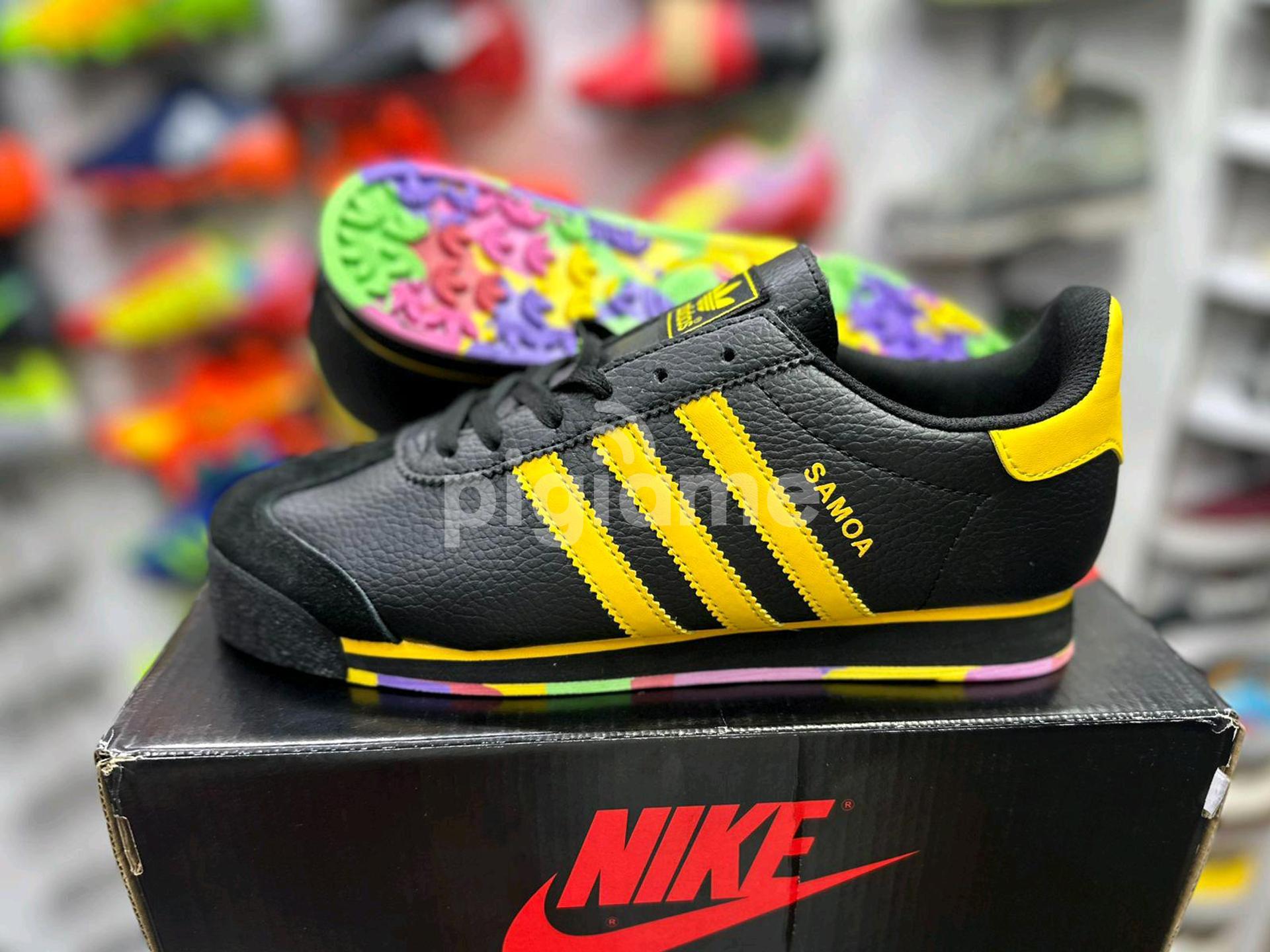 Men Adidas Samoa