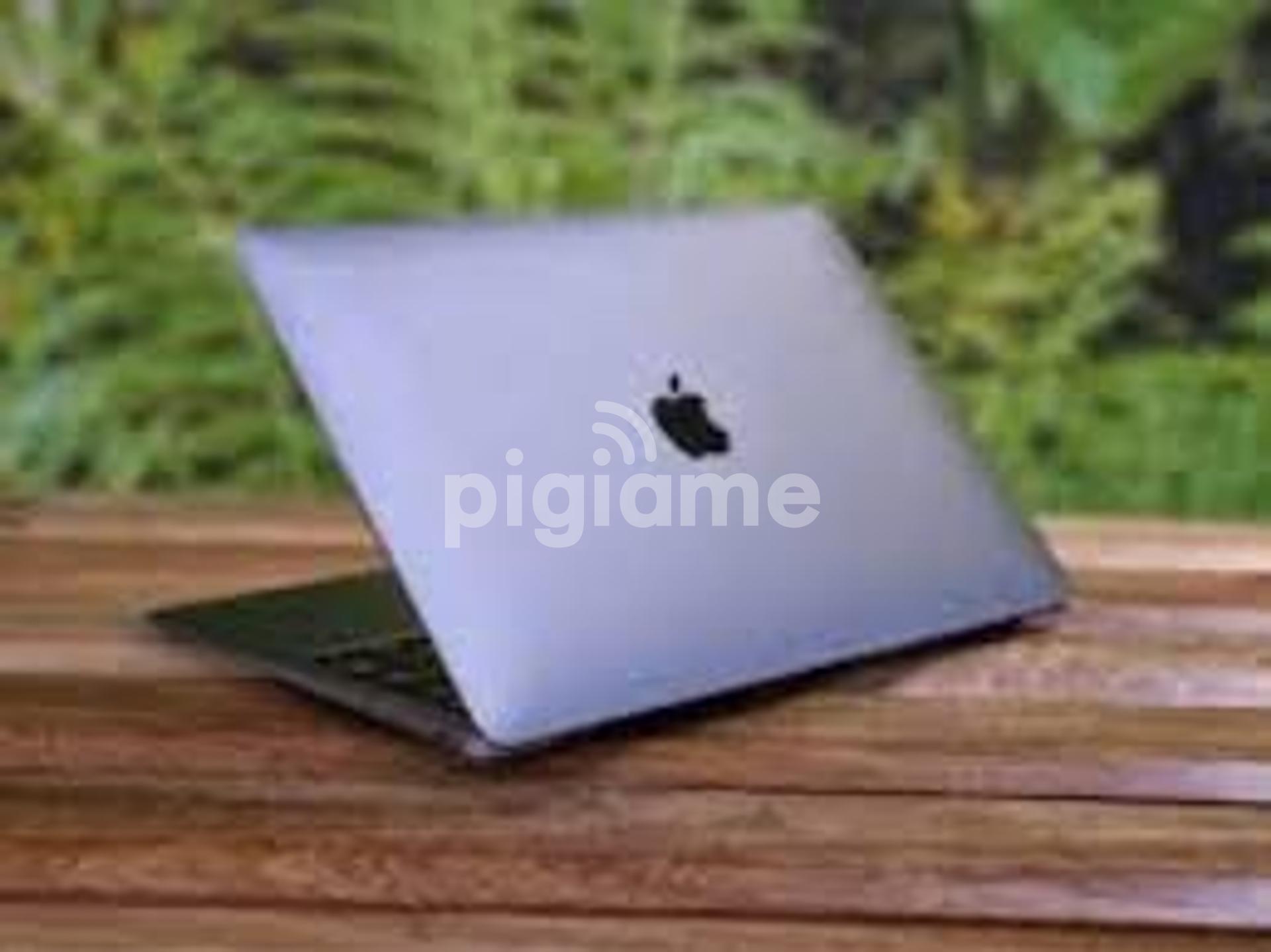 Macbook Air M1 8Gb 256Gb in Nairobi CBD, Luthuli Avenue | PigiaMe