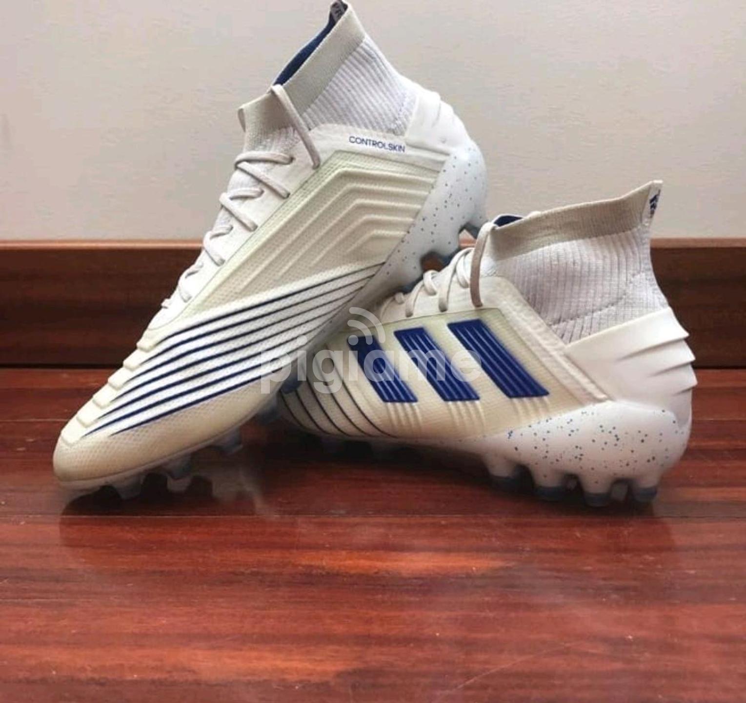 adidas shoes soccer 218