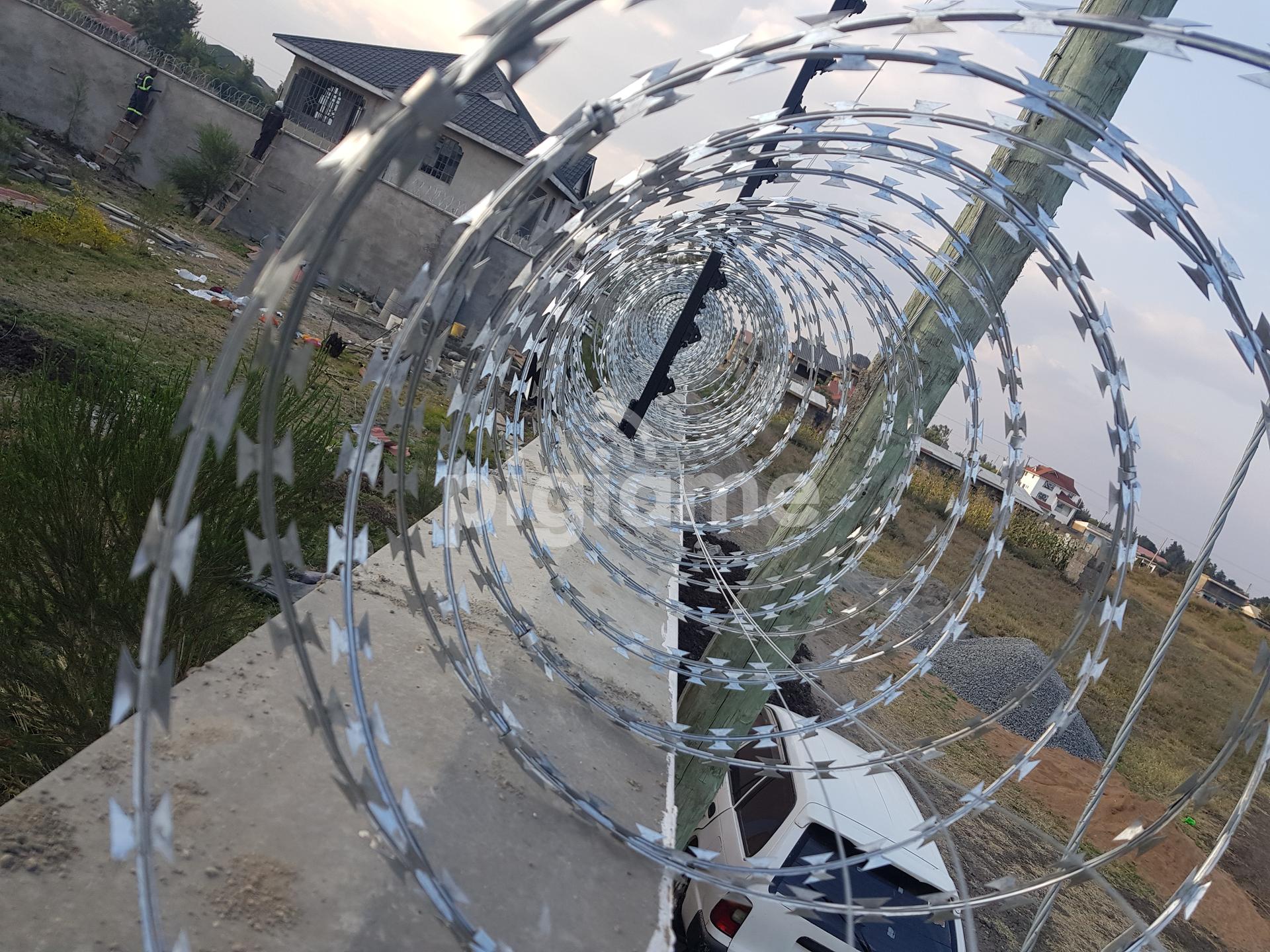 Electric Fence And Razor Wire Installation In Kenya.... in Nakuru CBD