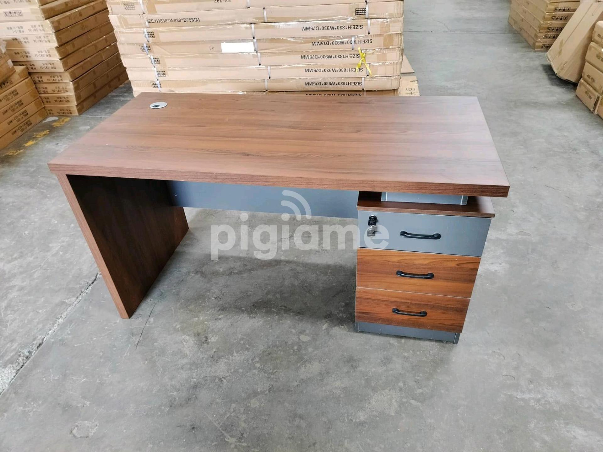 Cbd used outlet office furniture
